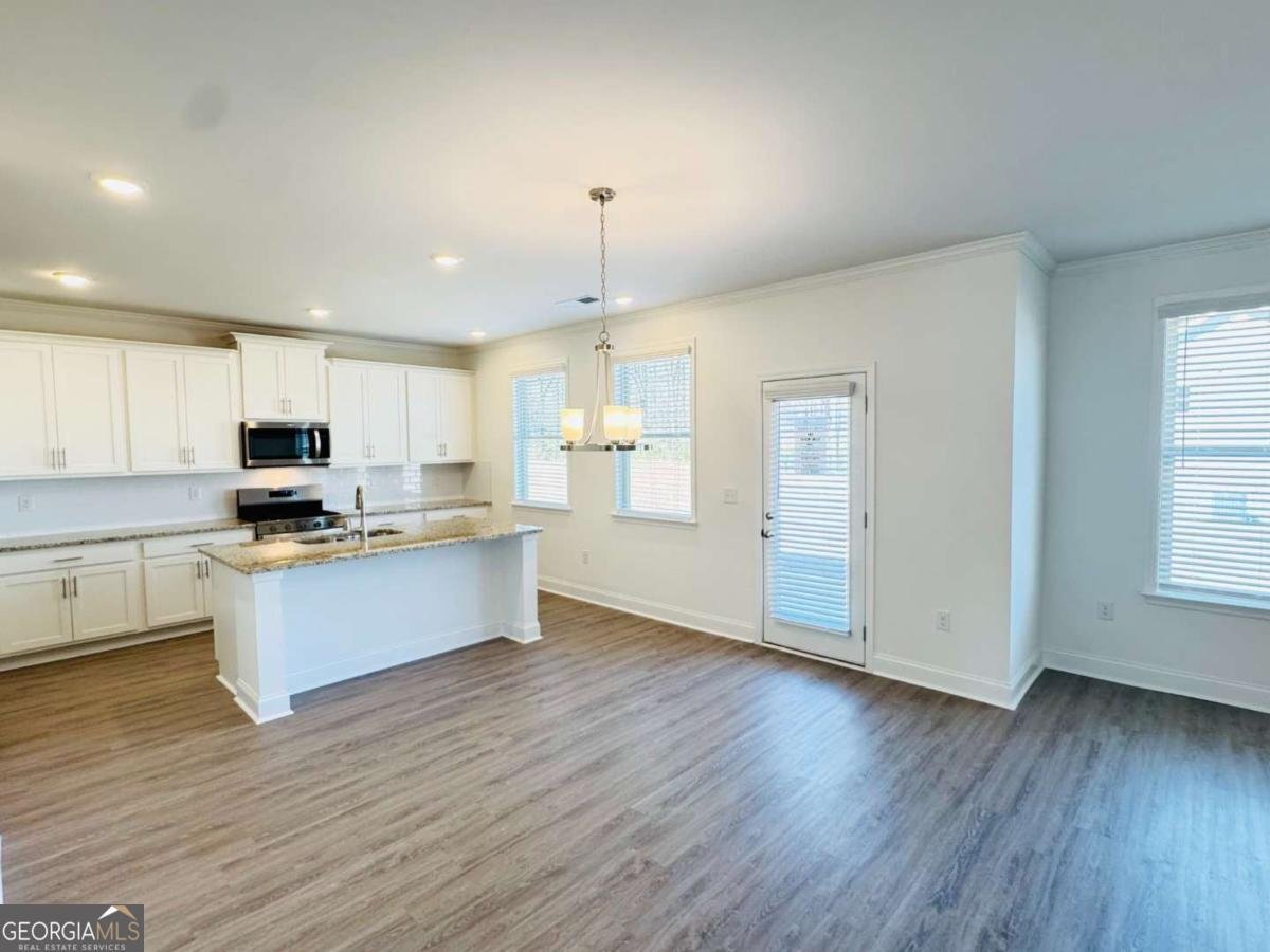 2082 Orchid Lane Lithia Springs - Photo 9