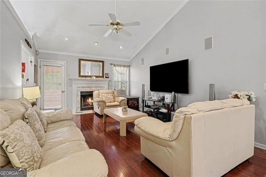 458 Padens Valley Court Lawrenceville - Photo 8