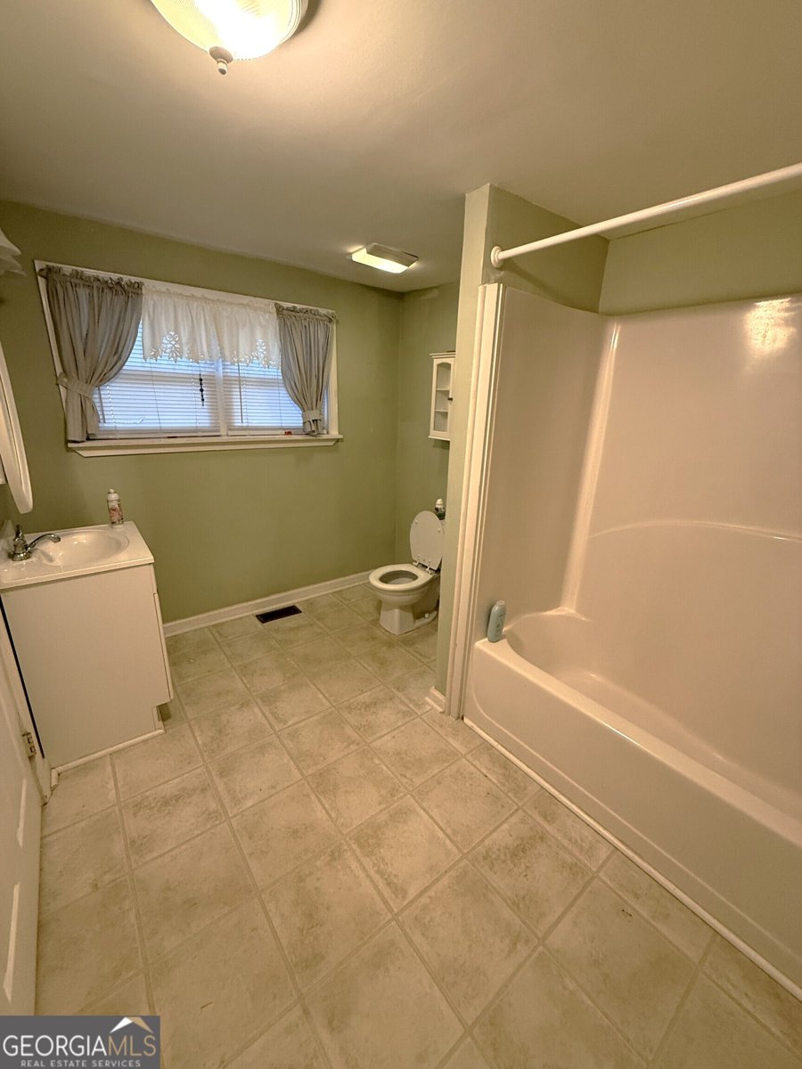 1740 Spring Street Conyers - Photo 14