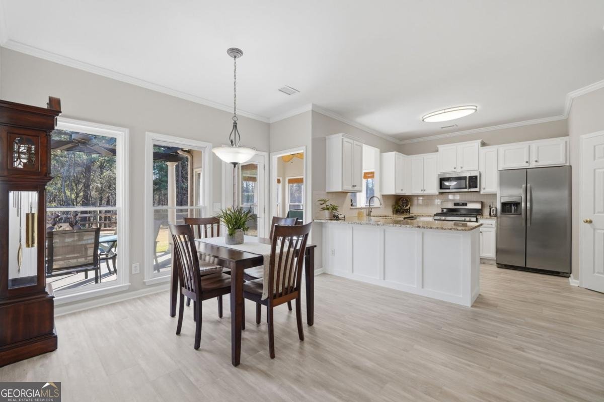 914 BridgeMill Avenue Canton - Photo 15