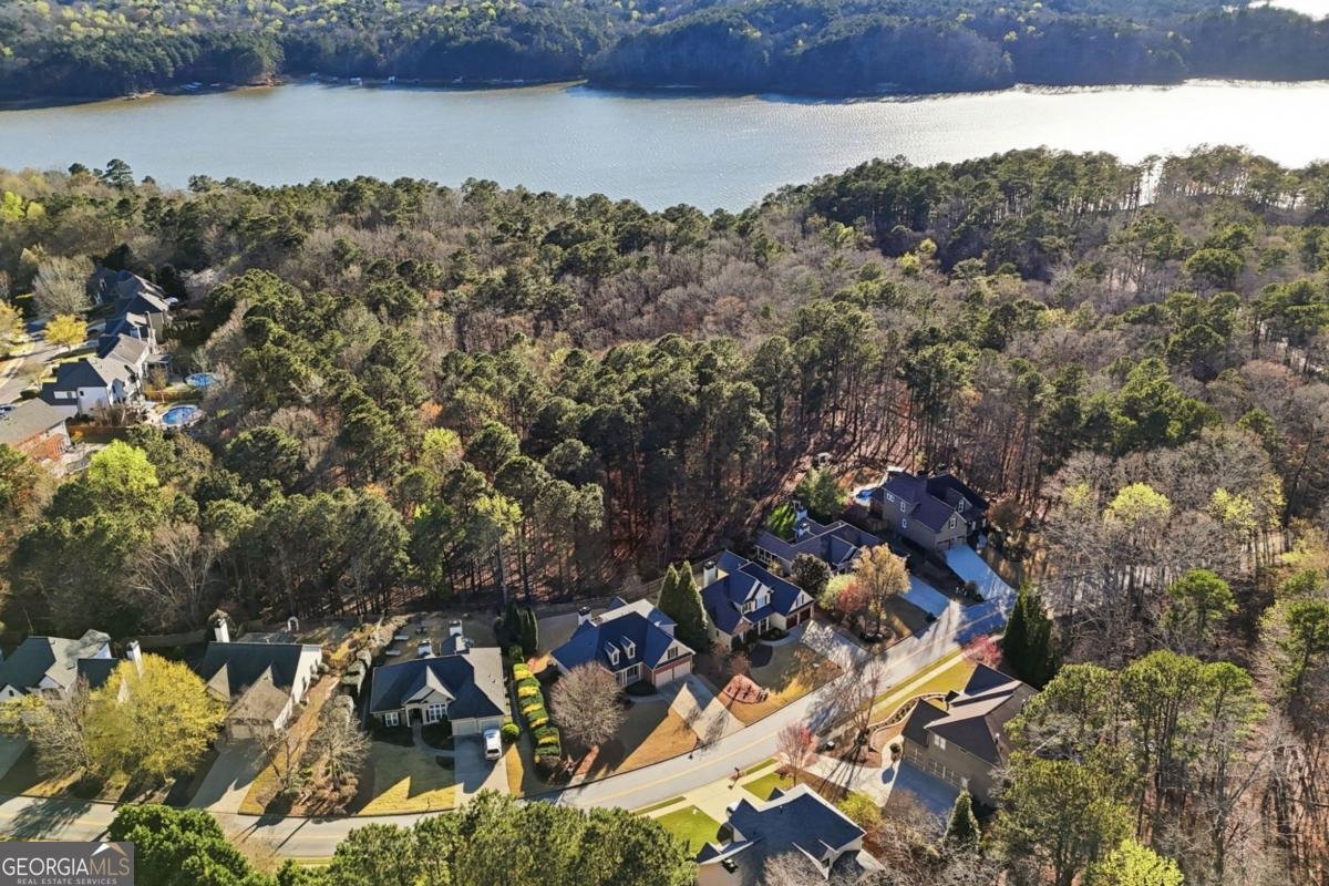 914 BridgeMill Avenue Canton - Photo 41