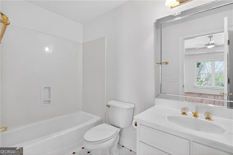 1090 Abingdon Lane Alpharetta - Photo 44