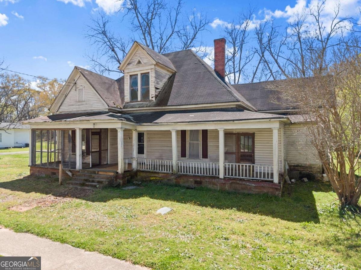 2001 Broad Street Statham - Photo 1