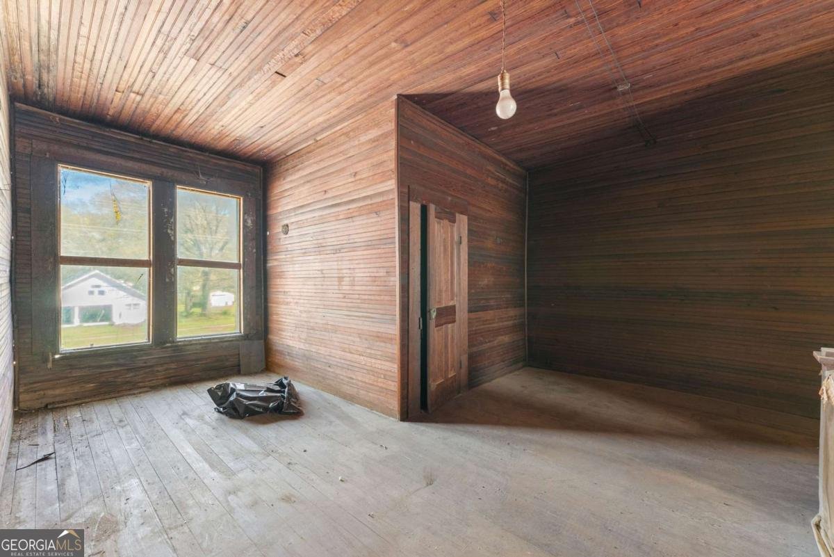 2001 Broad Street Statham - Photo 16