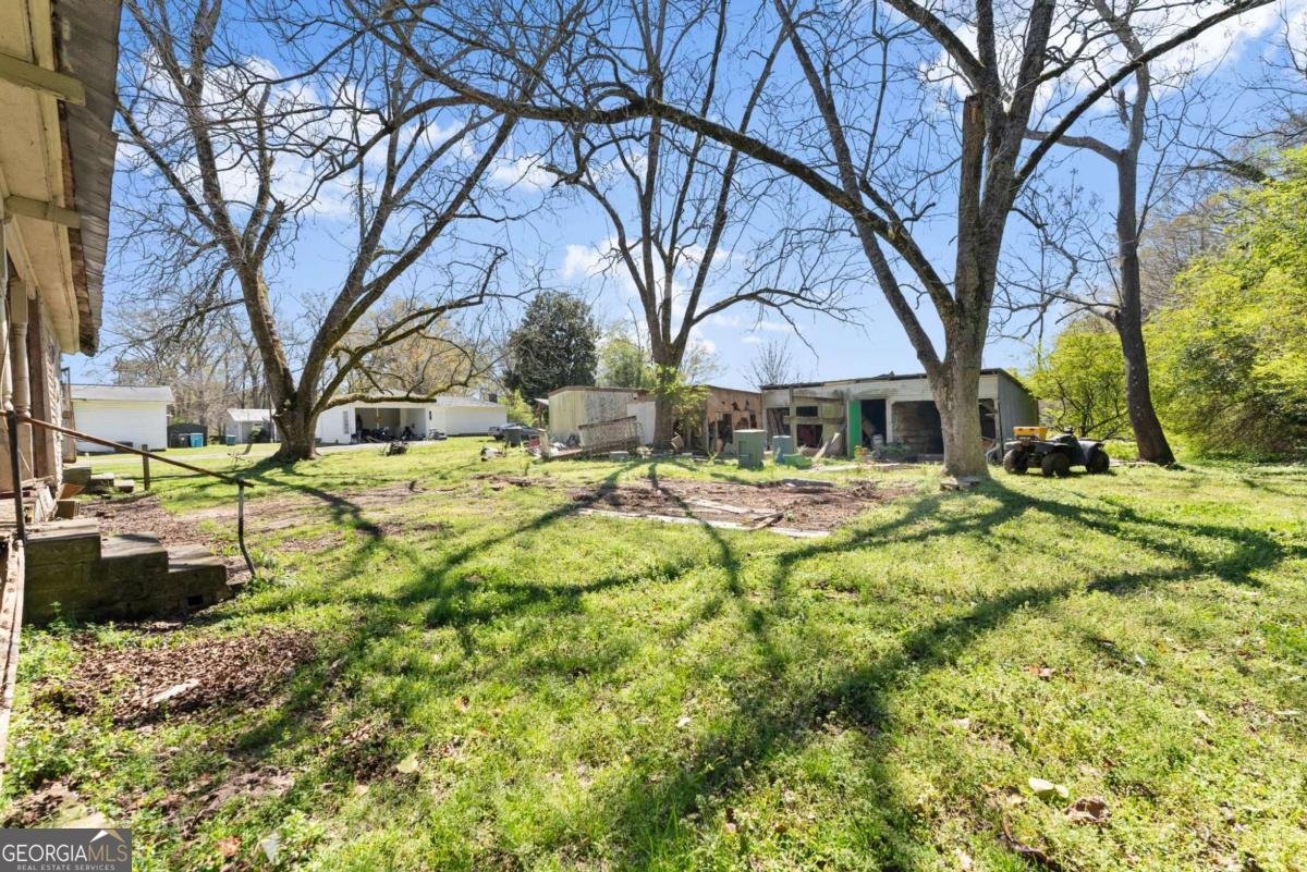 2001 Broad Street Statham - Photo 21