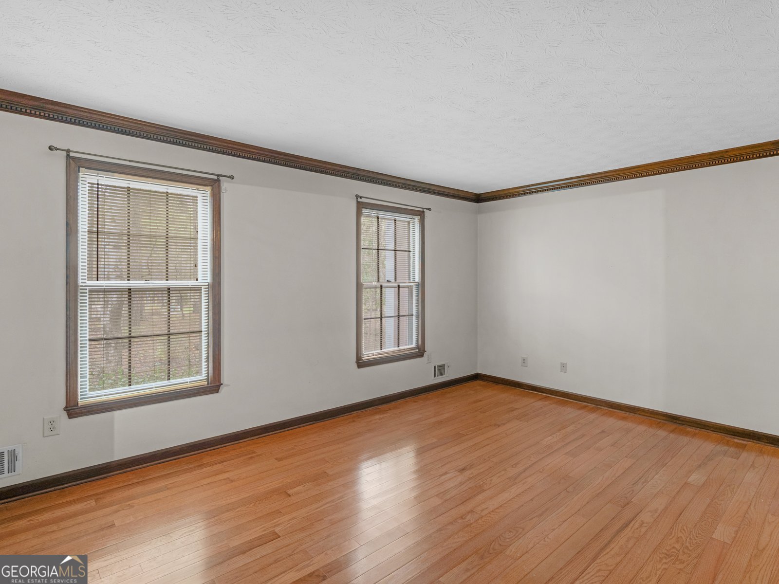 8662 Shore Drive Jonesboro - Photo 13