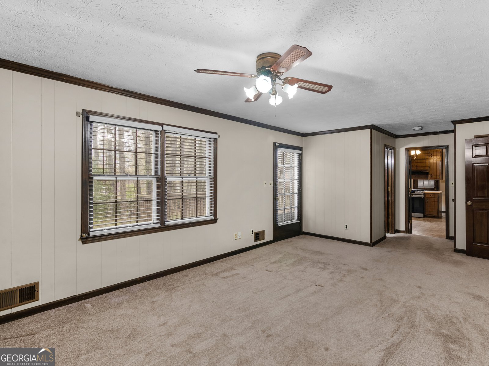 8662 Shore Drive Jonesboro - Photo 17