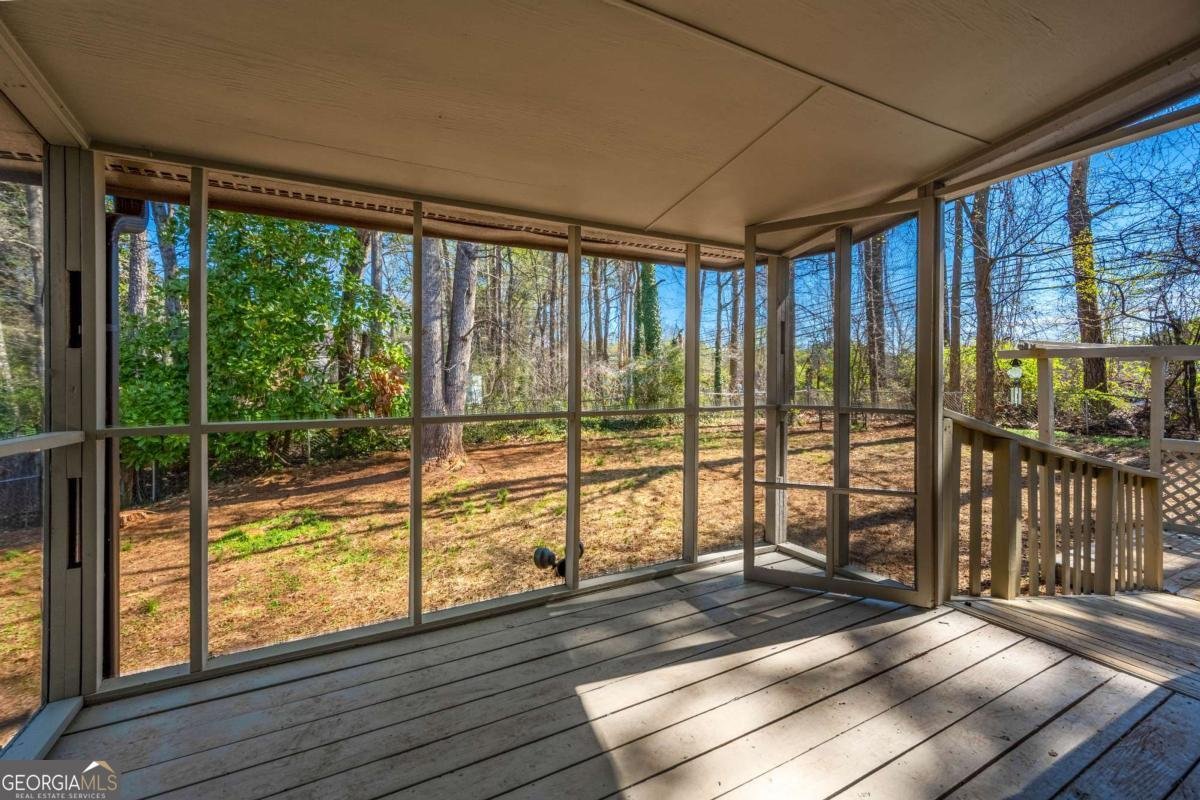 1131 Bailing Drive Lawrenceville - Photo 23