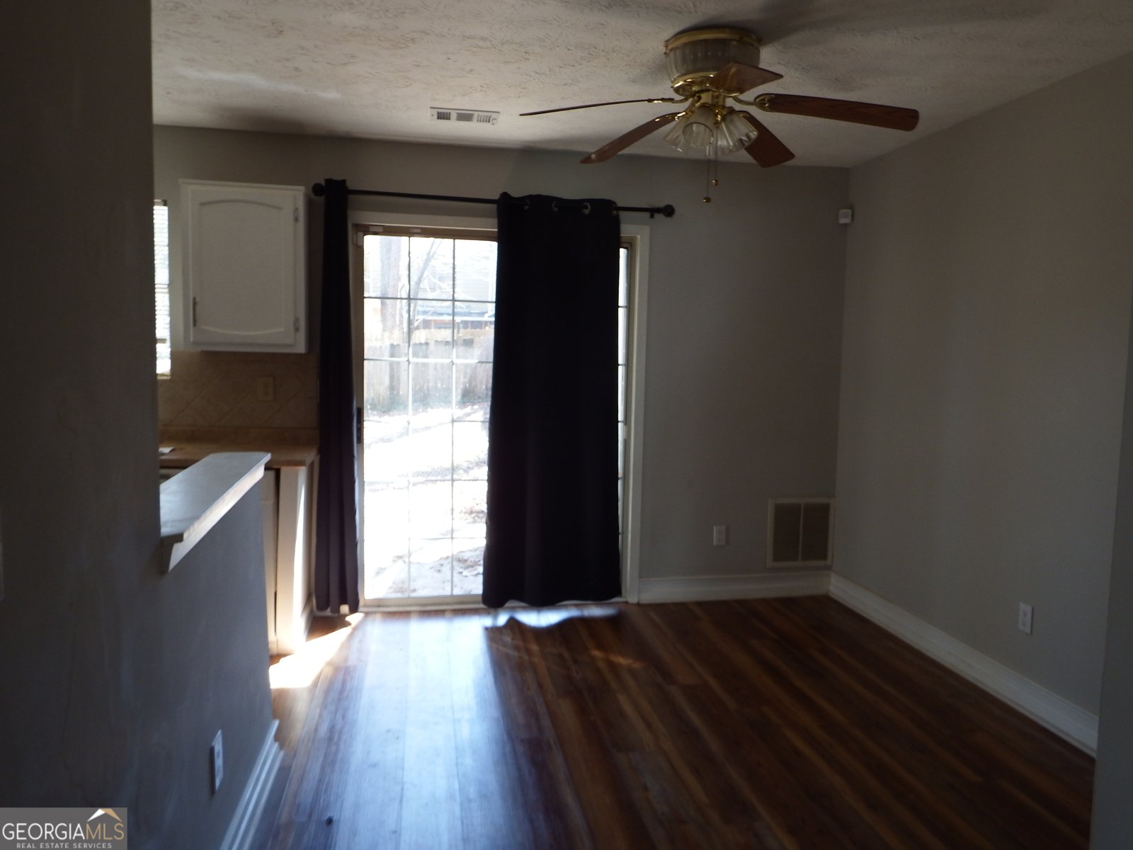 5722 Wells Circle Stone Mountain - Photo 12