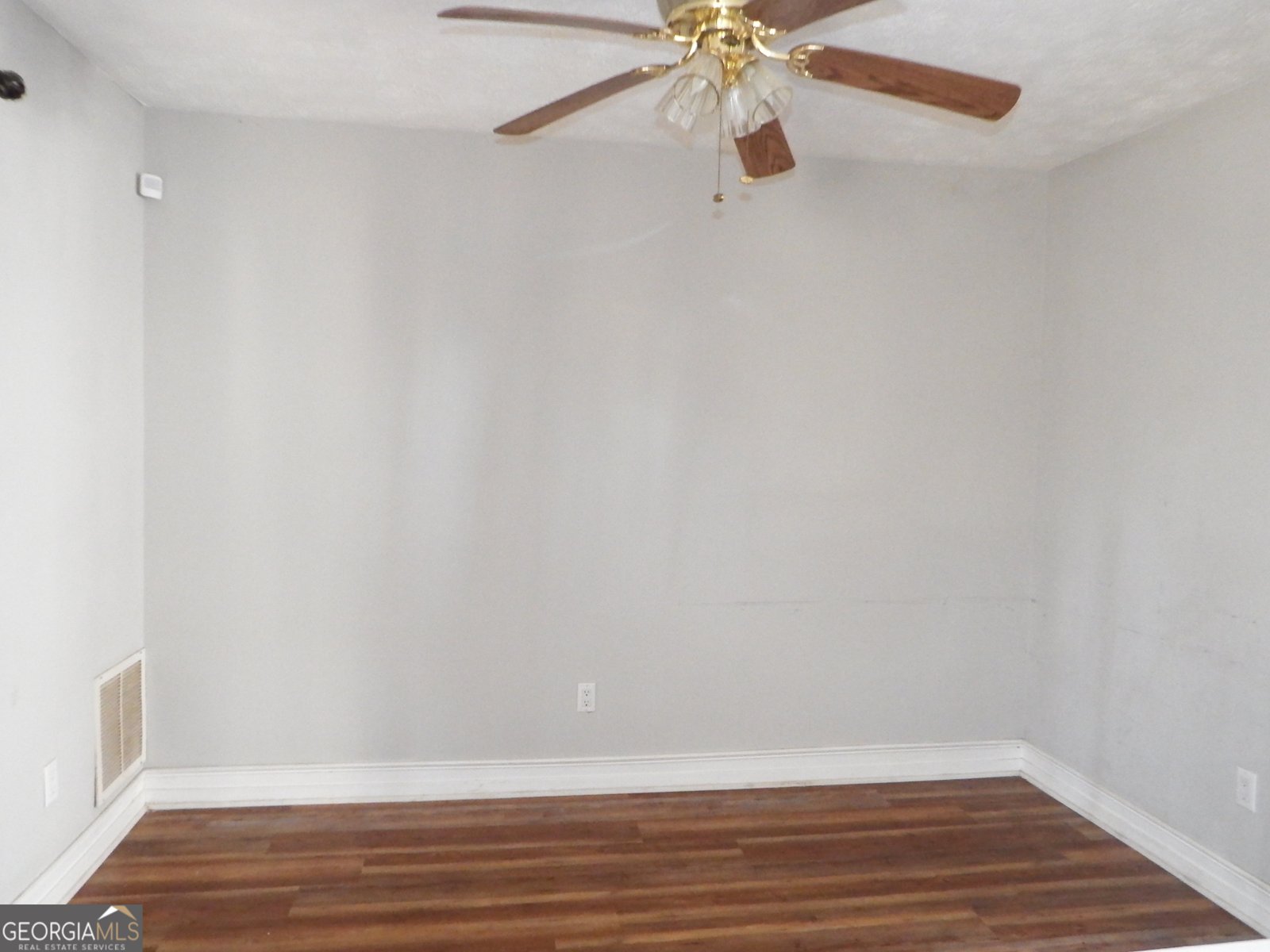 5722 Wells Circle Stone Mountain - Photo 7