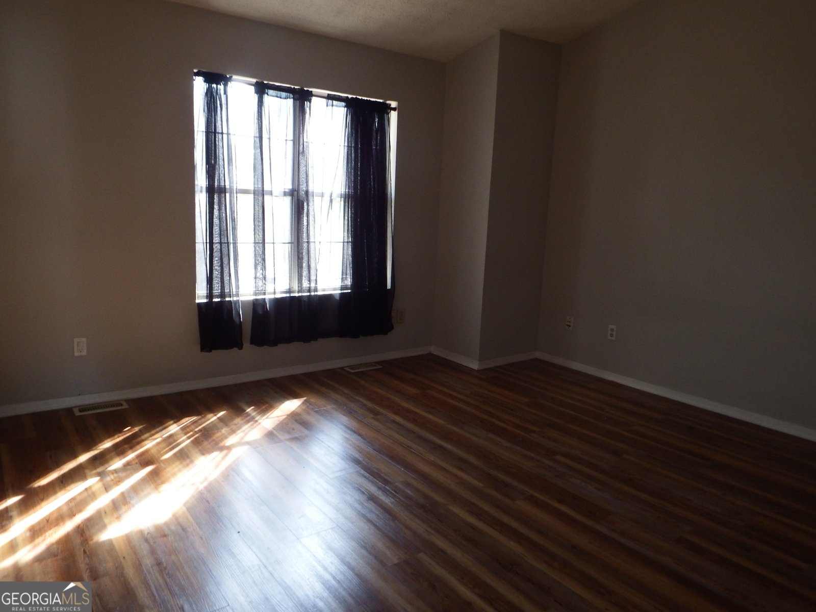 5722 Wells Circle Stone Mountain - Photo 8