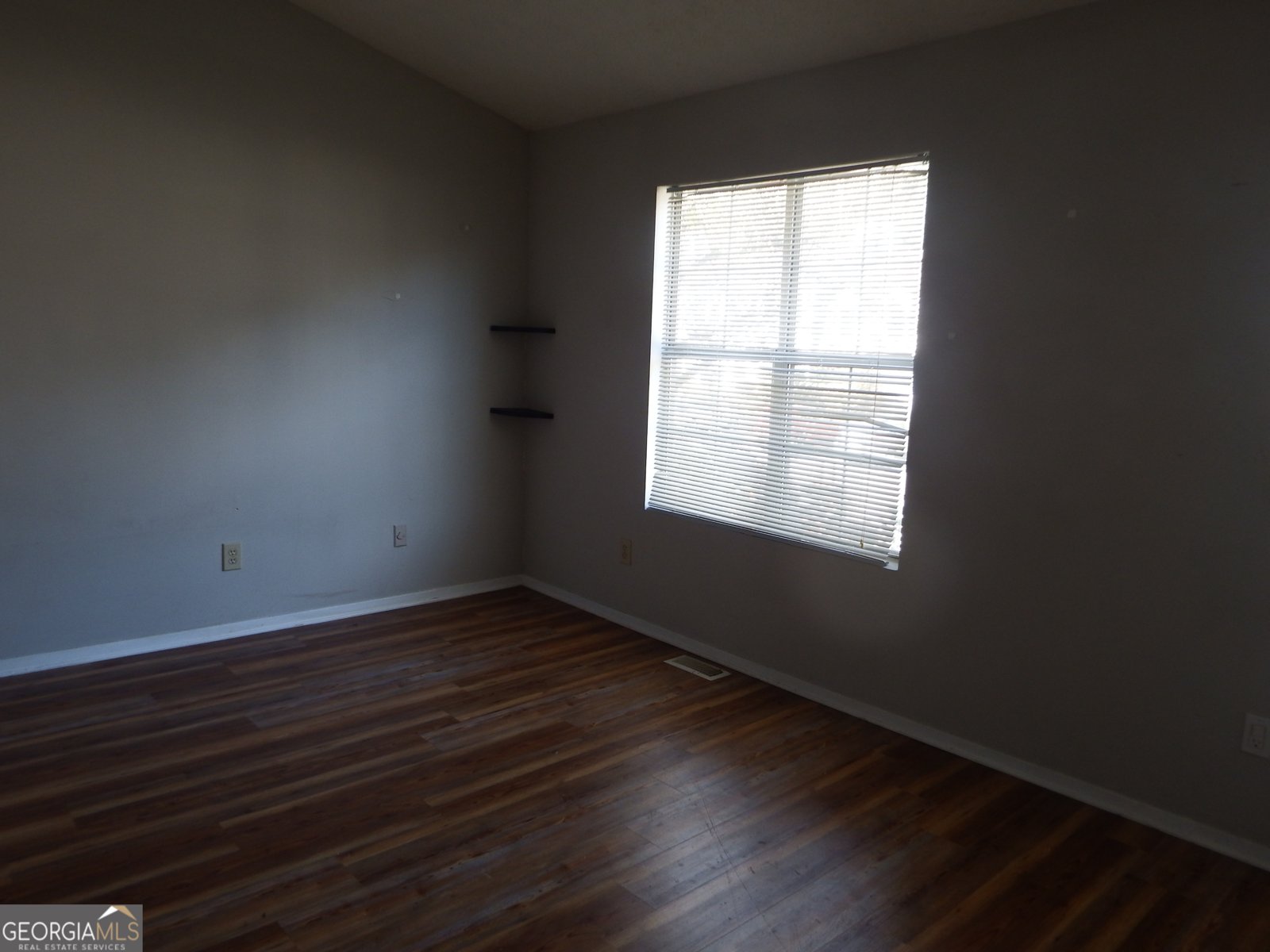 5722 Wells Circle Stone Mountain - Photo 9