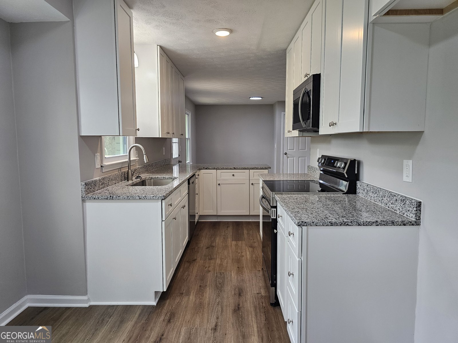 6470 Michell Way Douglasville - Photo 13