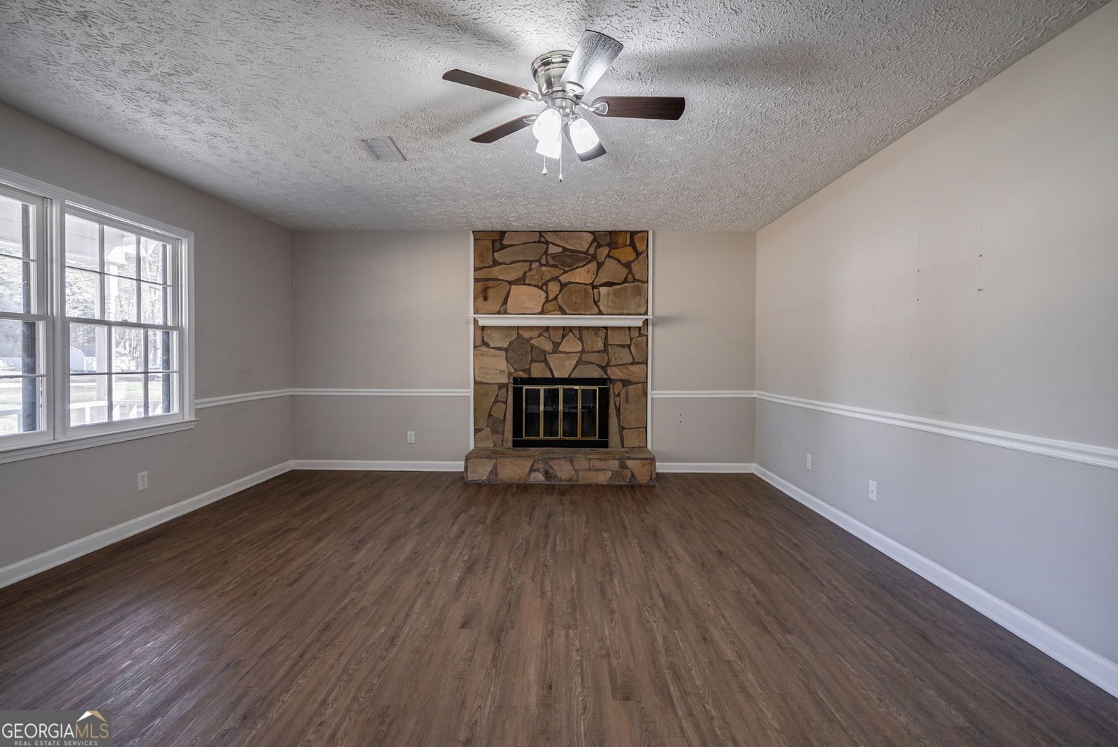 4284 Village Green Circle Conyers - Photo 11