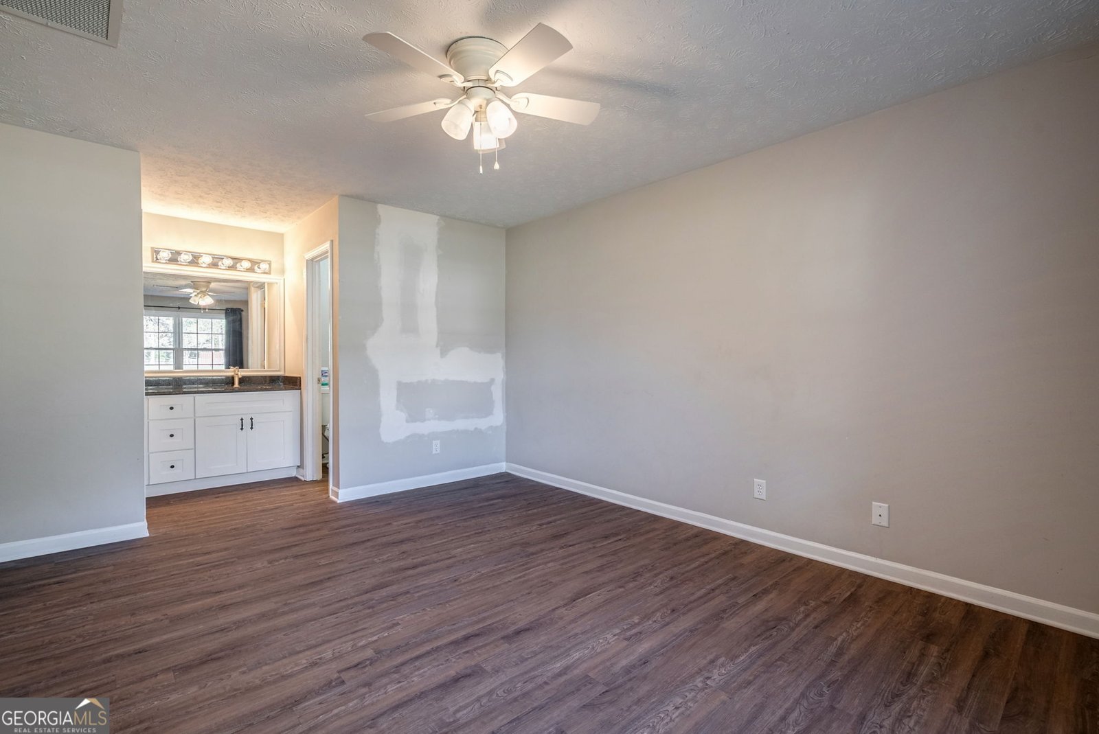 4284 Village Green Circle Conyers - Photo 27