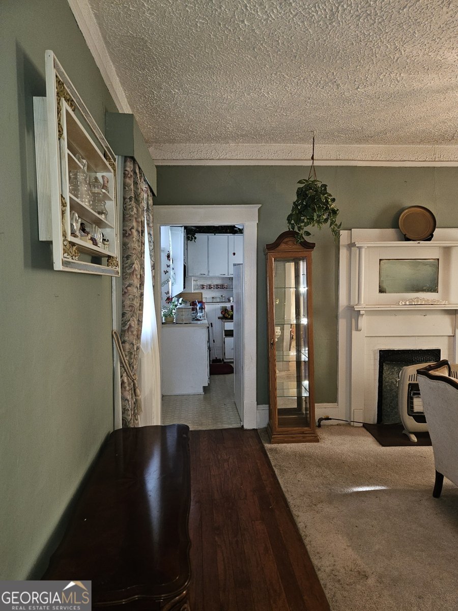 906 38th Street Savannah - Photo 10