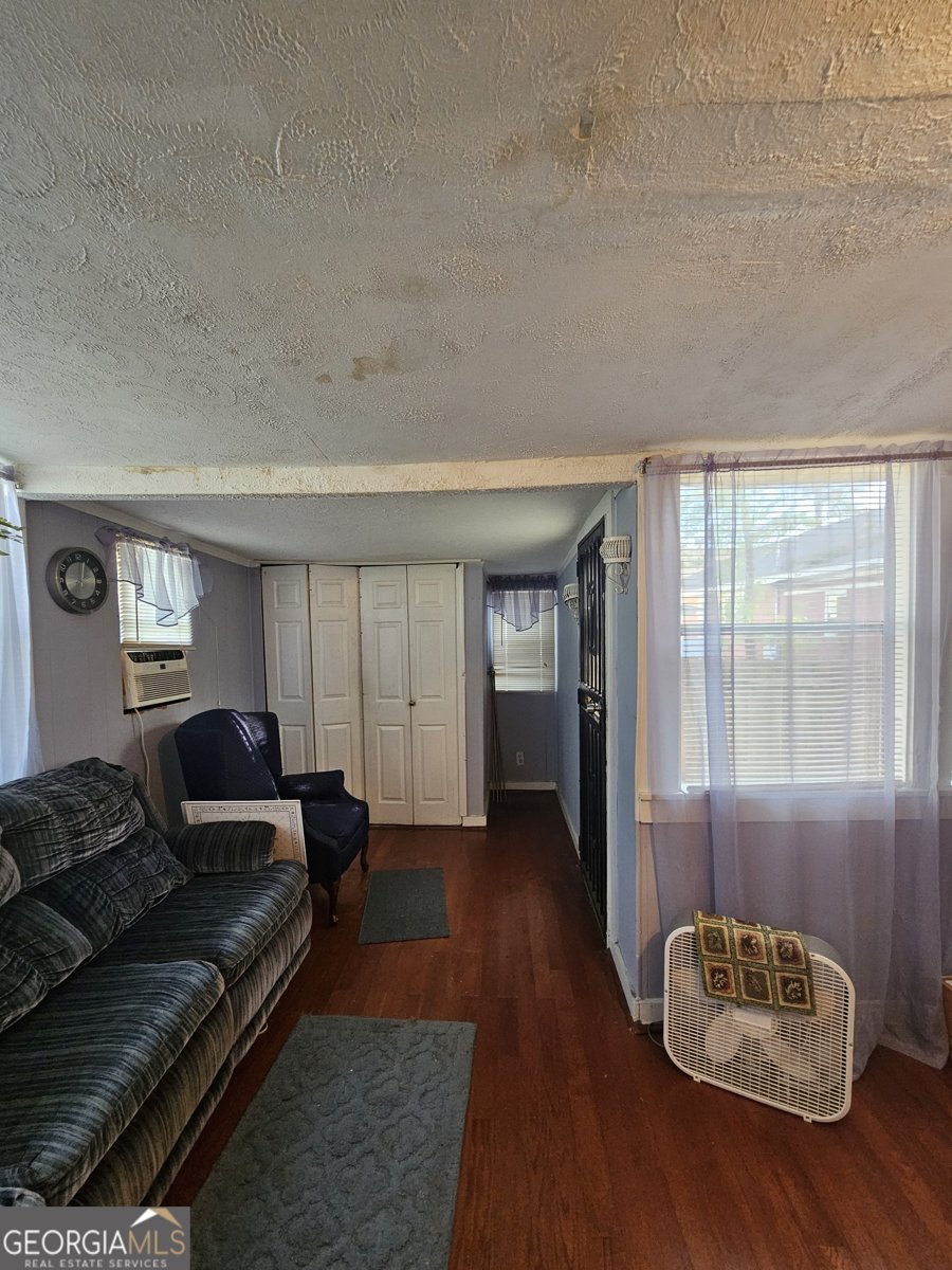 906 38th Street Savannah - Photo 28