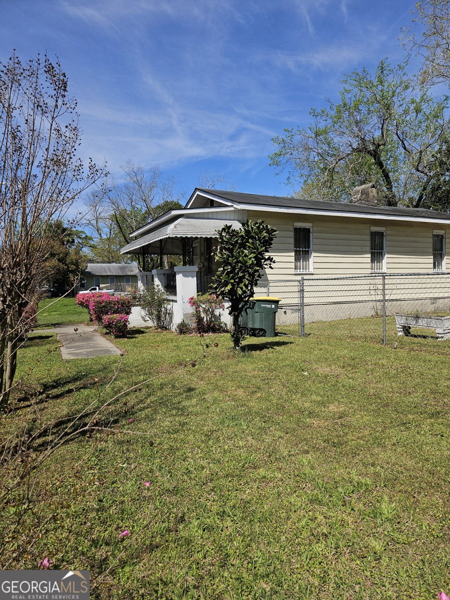 906 38th Street Savannah - Photo 6