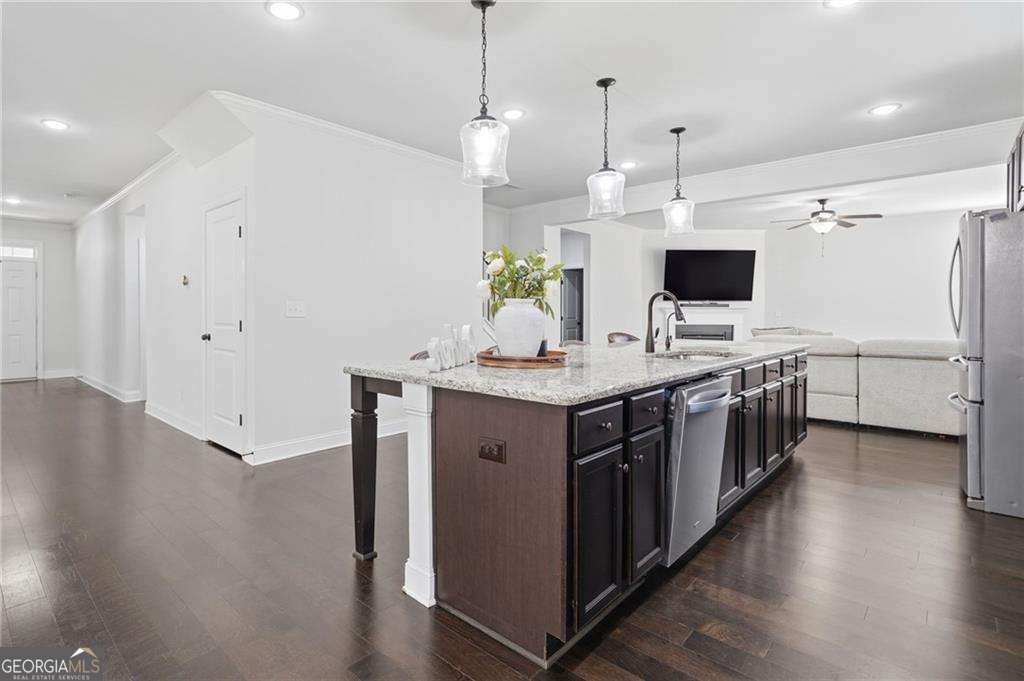 5560 Mirror Lake Drive Cumming - Photo 16