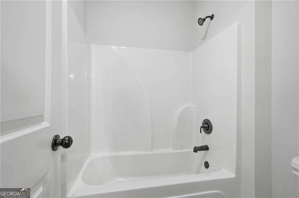 5560 Mirror Lake Drive Cumming - Photo 32