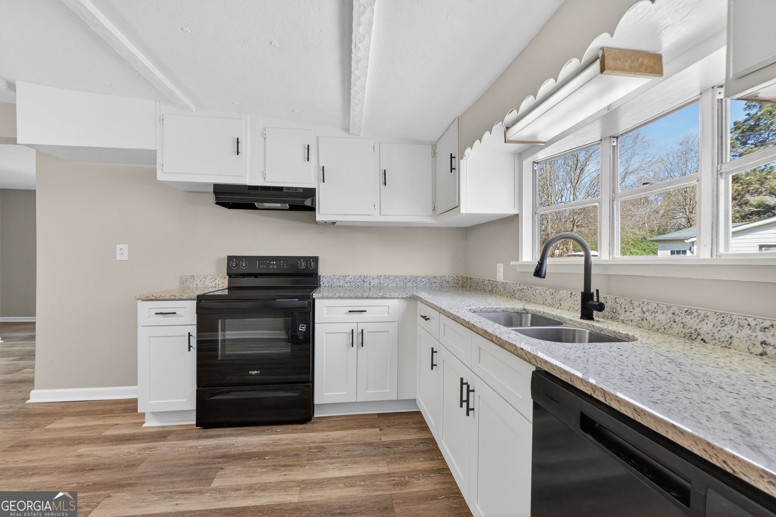 162 Brentwood Lane Locust Grove - Photo 1