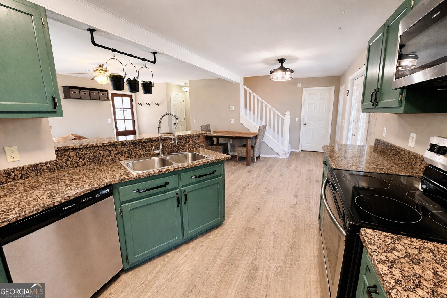 1947 Ivy Mountain Road Clarkesville - Photo 6