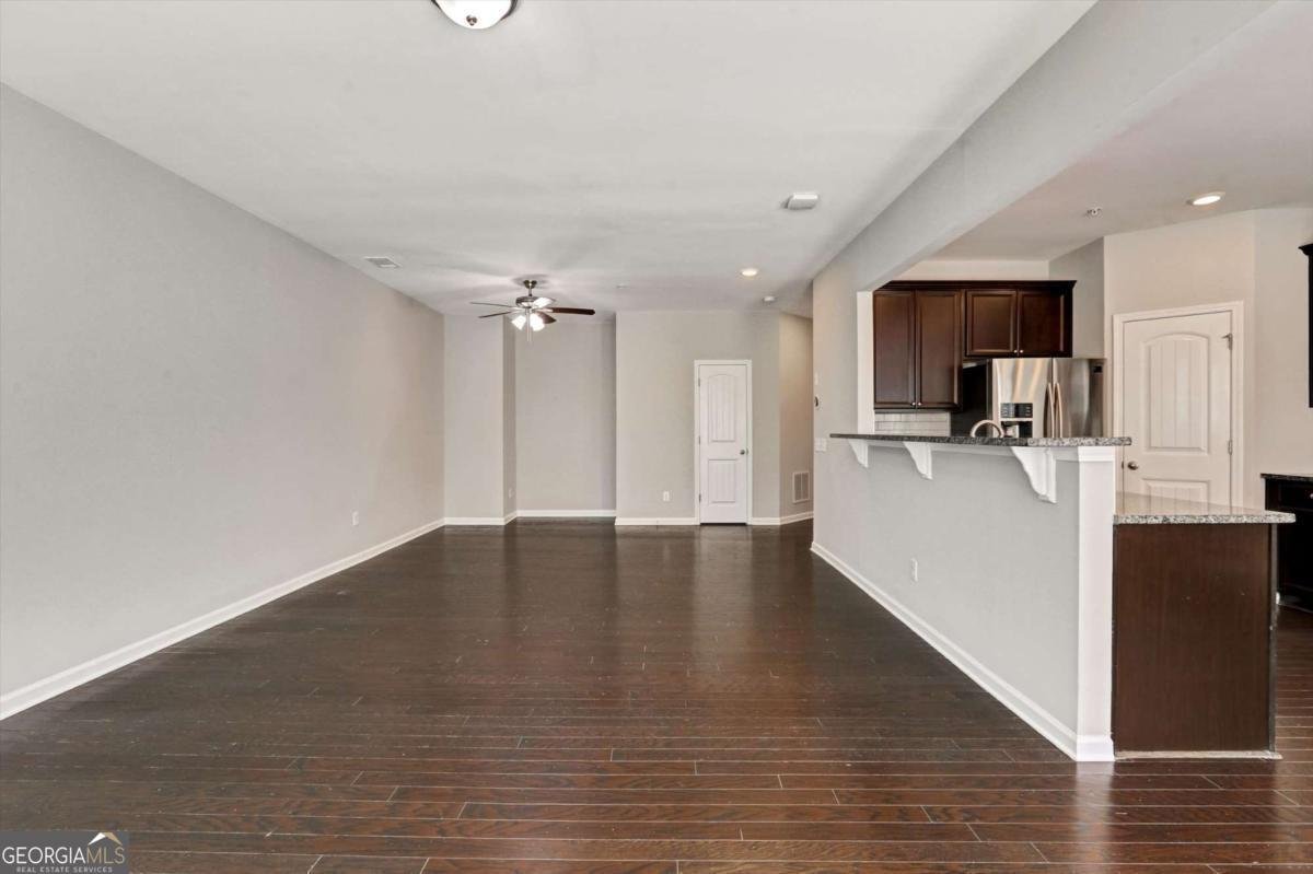 1237 Foxcroft Lane Cumming - Photo 11