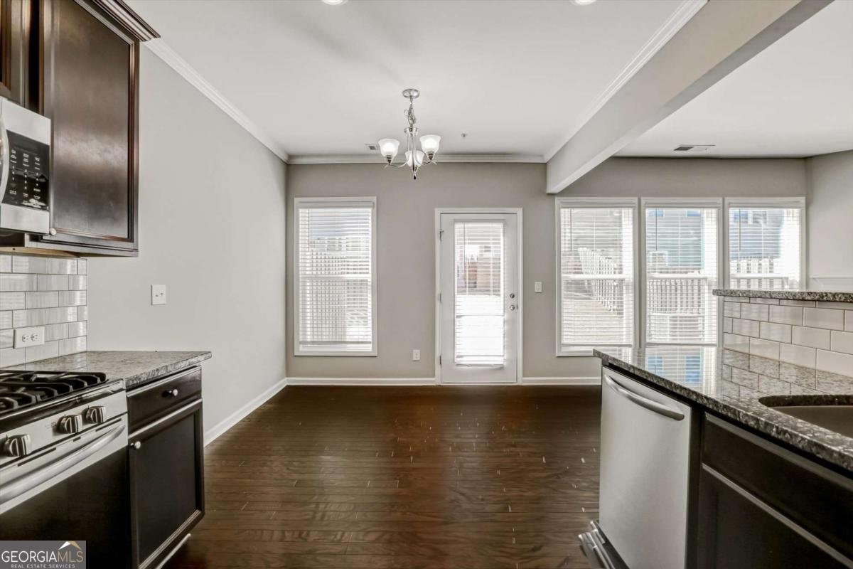 1237 Foxcroft Lane Cumming - Photo 19