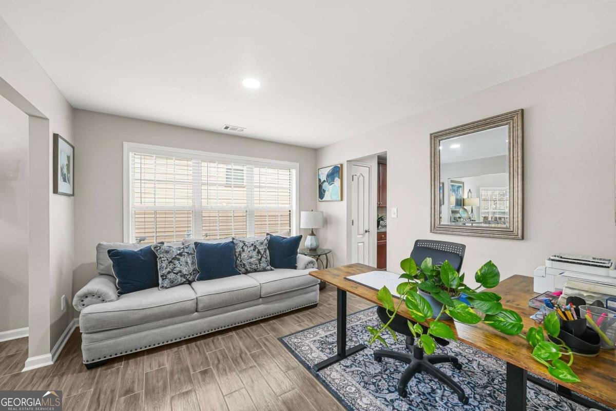 7886 Gossamer Drive Fairburn - Photo 13