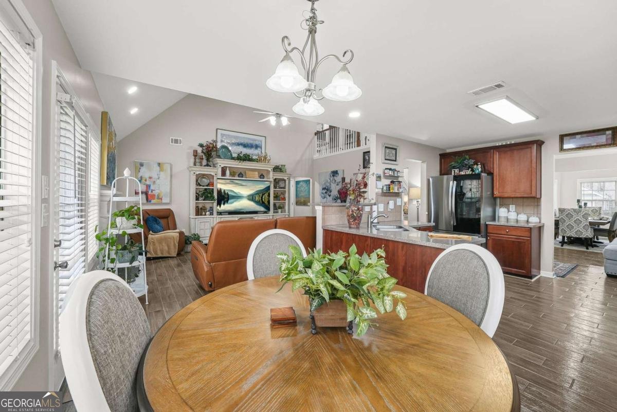 7886 Gossamer Drive Fairburn - Photo 18