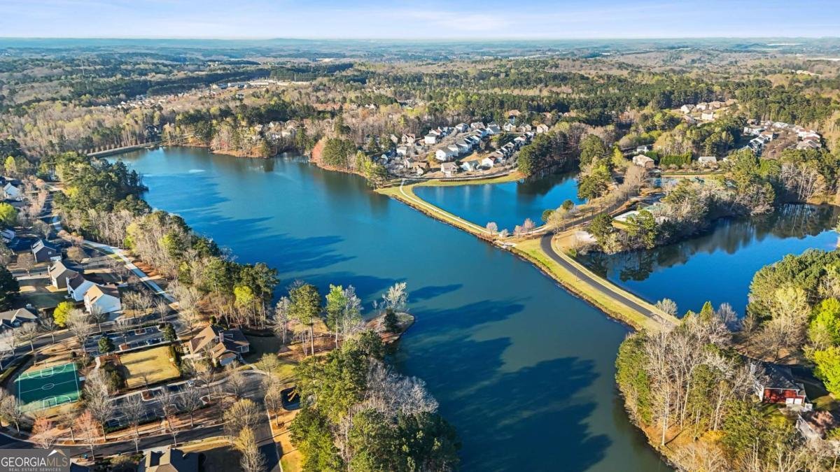 7886 Gossamer Drive Fairburn - Photo 6