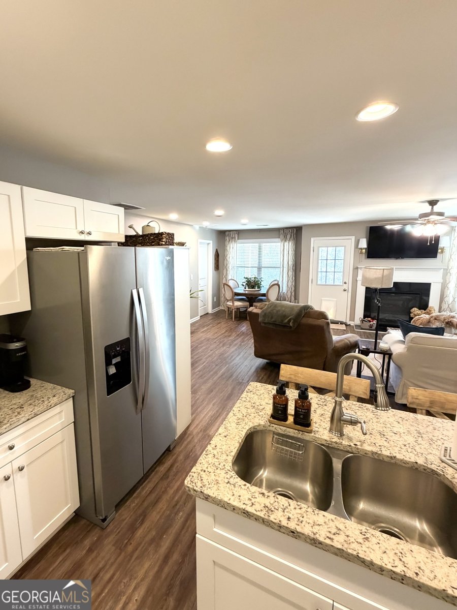 188 Tyler Drive Forsyth - Photo 17