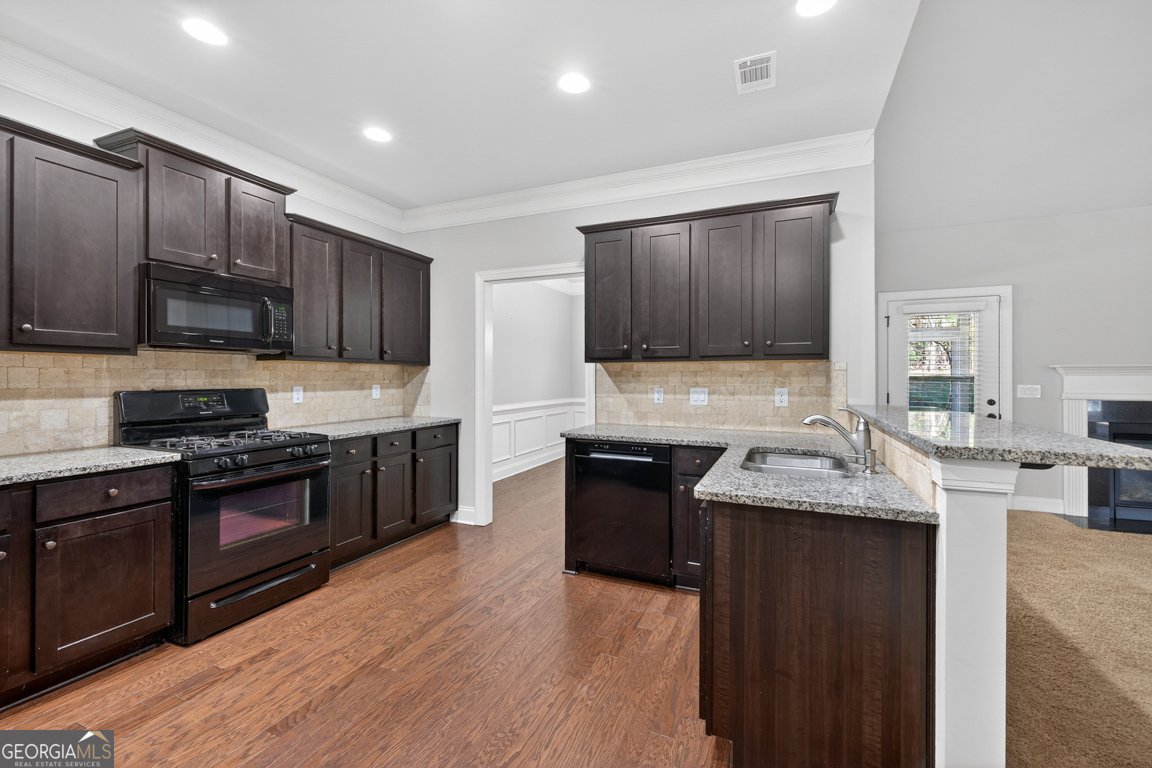 813 Ideal Place Winder - Photo 12