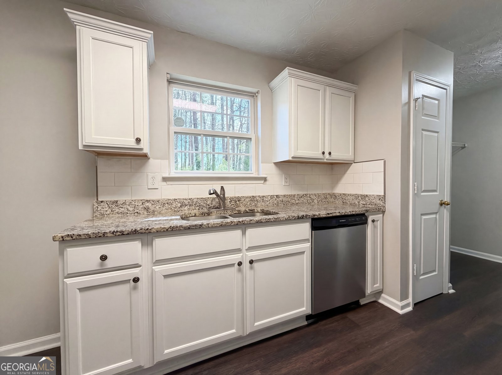 868 Scott Road Riverdale - Photo 10