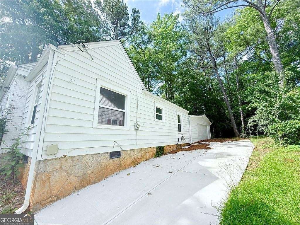 1679 Altadena Place Atlanta - Photo 11