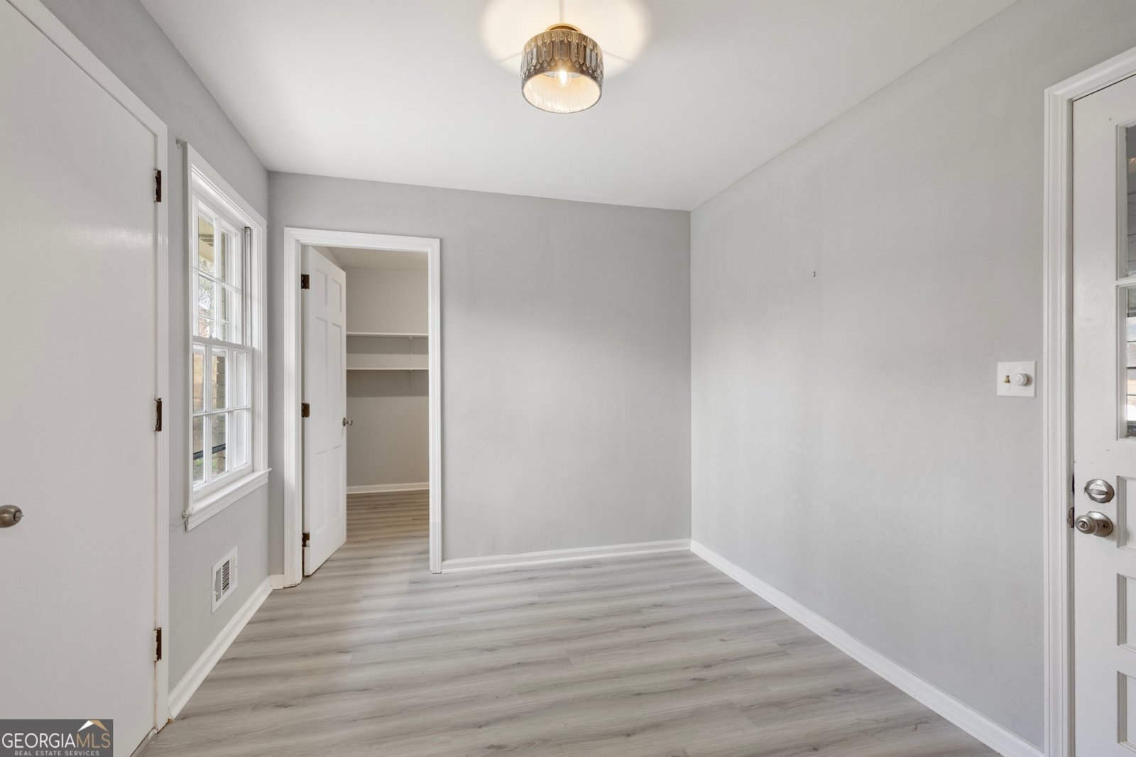 4637 Beechwood Drive Macon - Photo 12