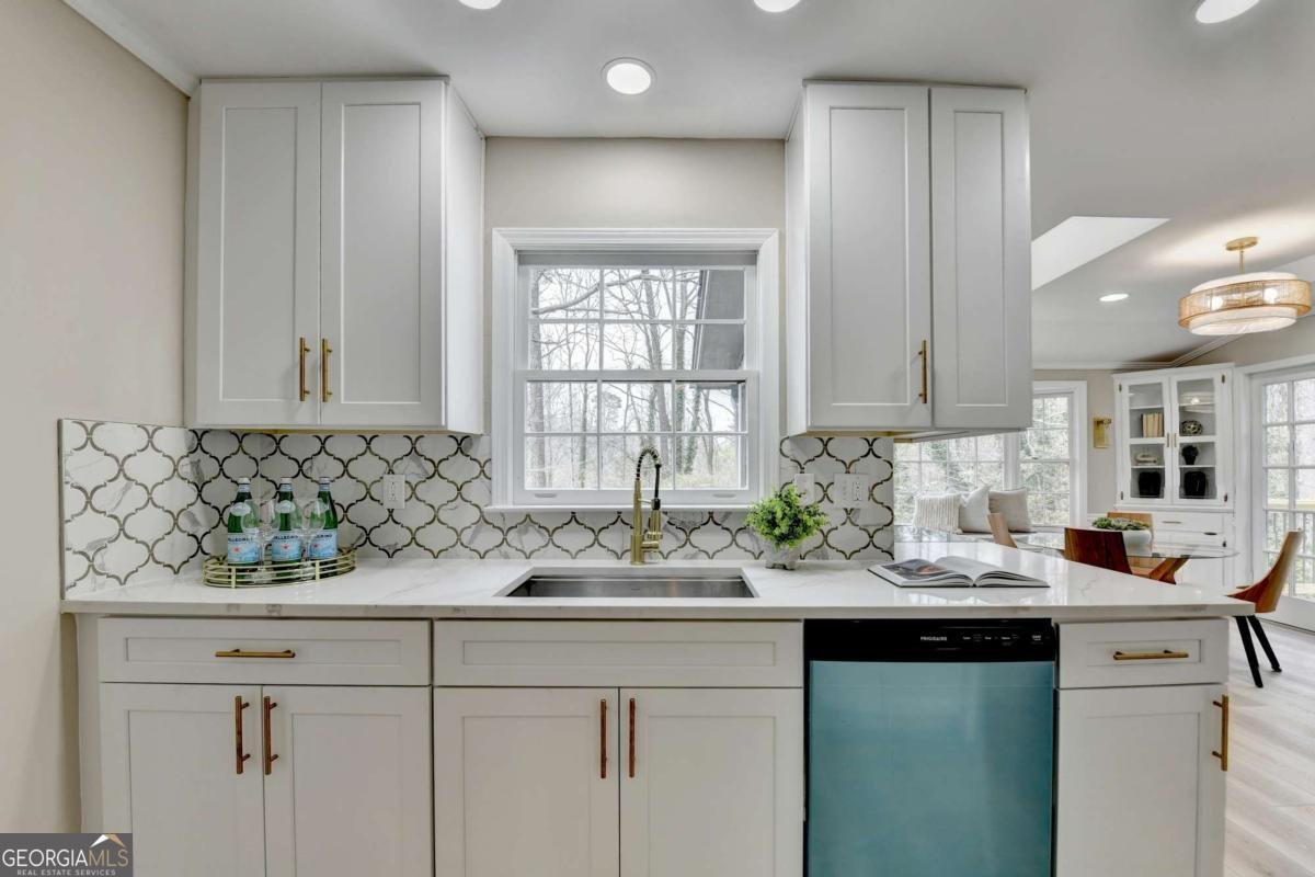 4929 Joy Lane Lilburn - Photo 19