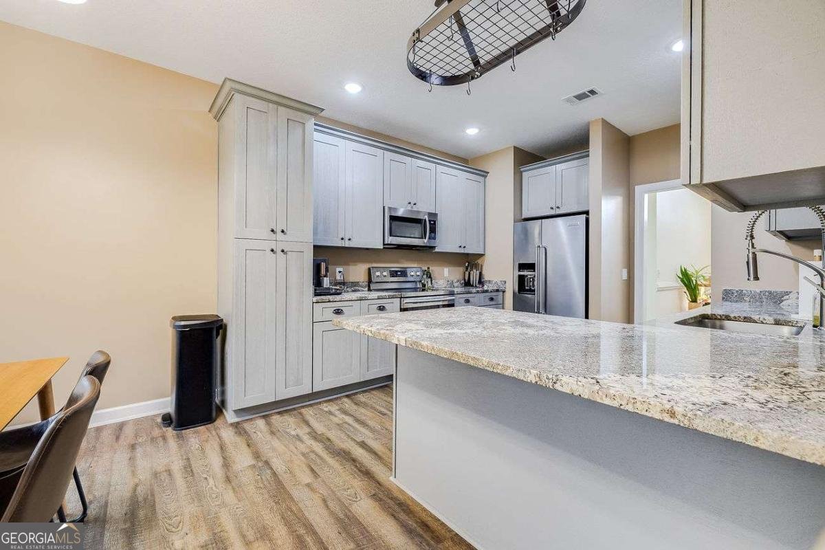 116 Penny Lane Guyton - Photo 14