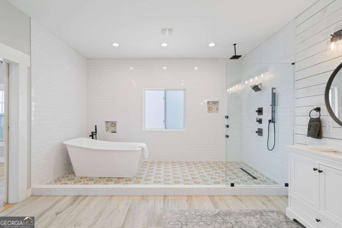 6044 Wade Orr Road Flowery Branch - Photo 37