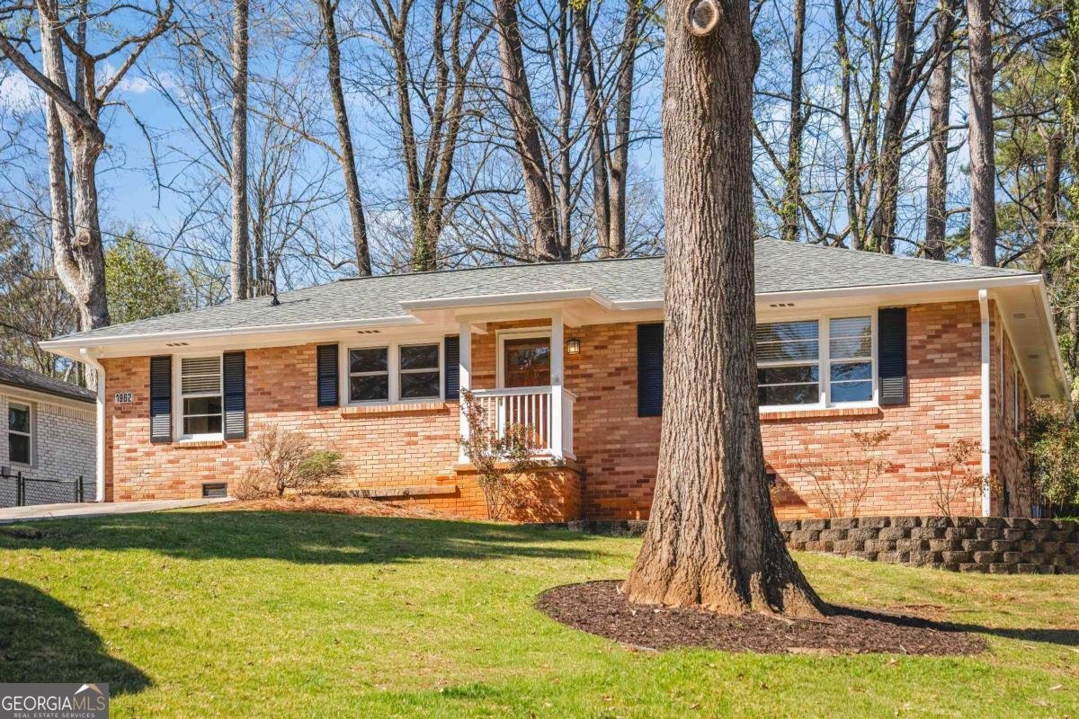 1962 Wellona Place Atlanta - Photo 1