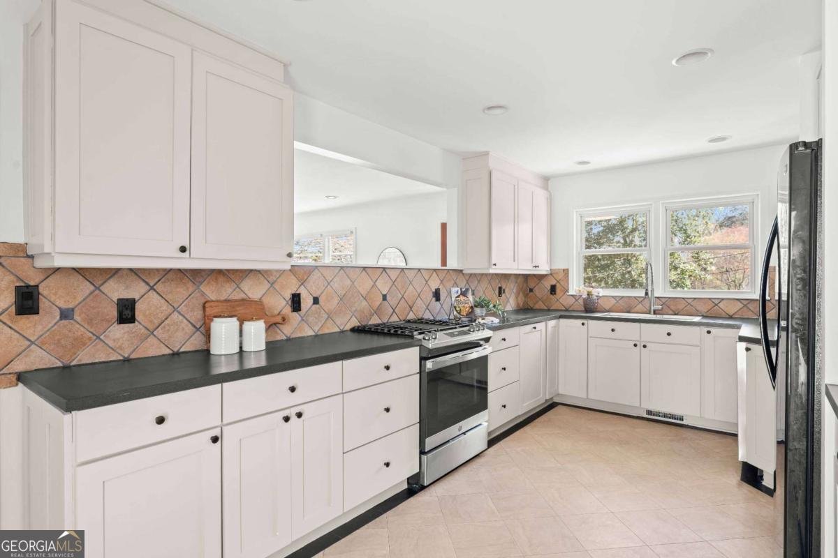 1962 Wellona Place Atlanta - Photo 13