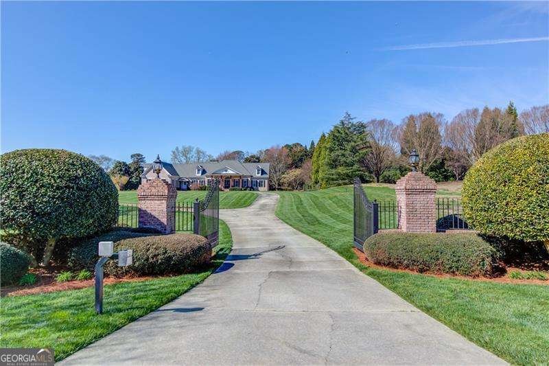 2850 Camp Branch Road Buford - Photo 6