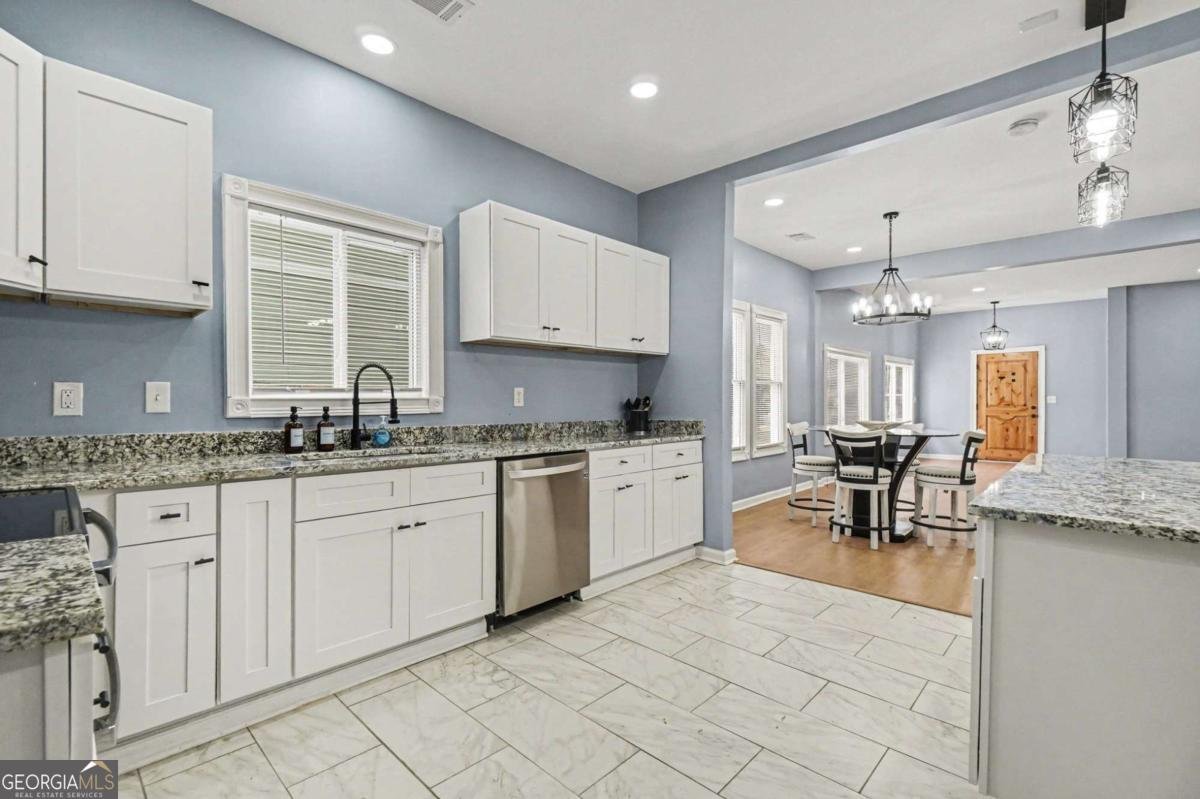 1382 Elizabeth Lane Atlanta - Photo 11