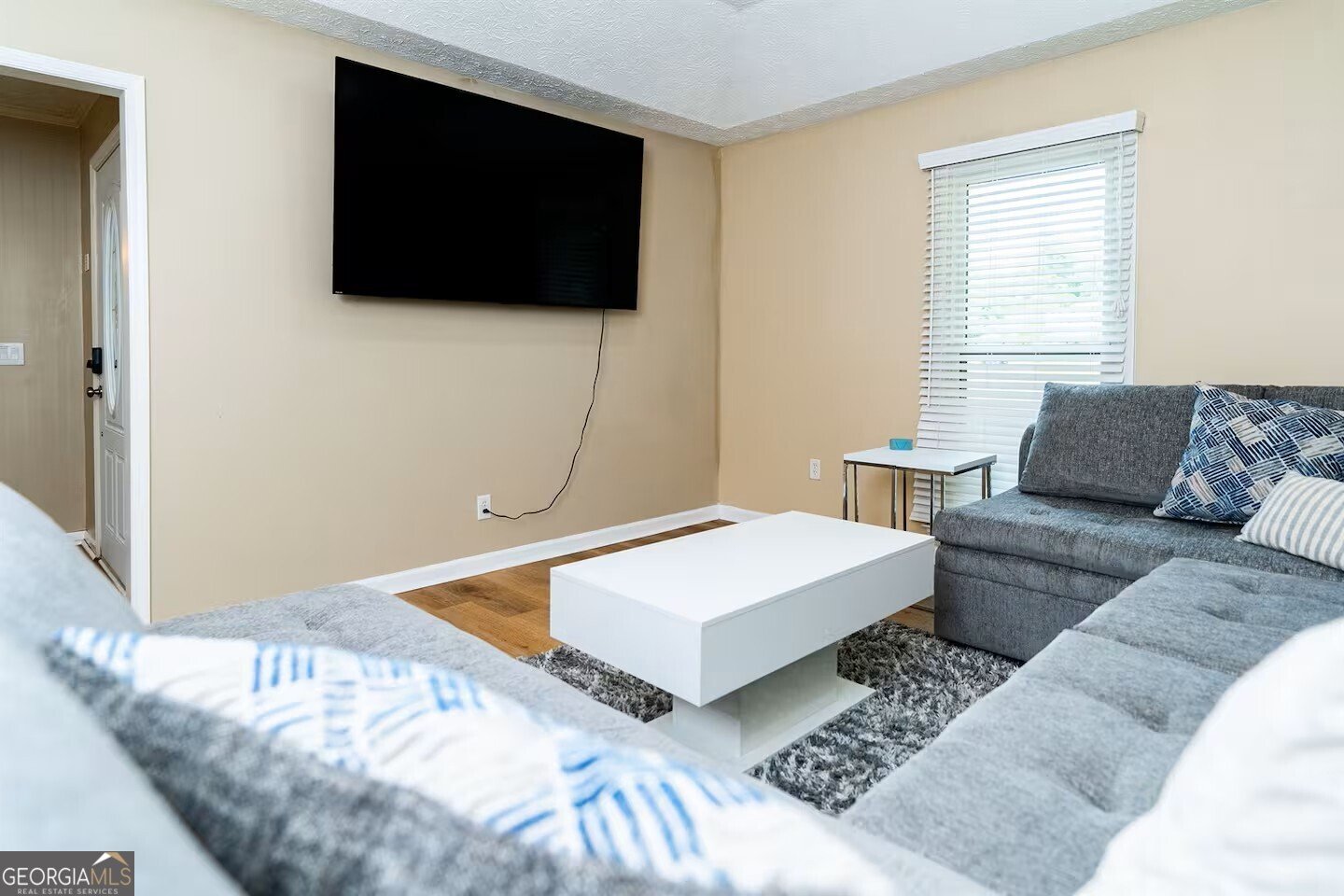 4285 Deanery Court Columbus - Photo 6