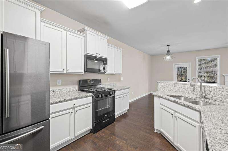 248 Bobbie Way Woodstock - Photo 22