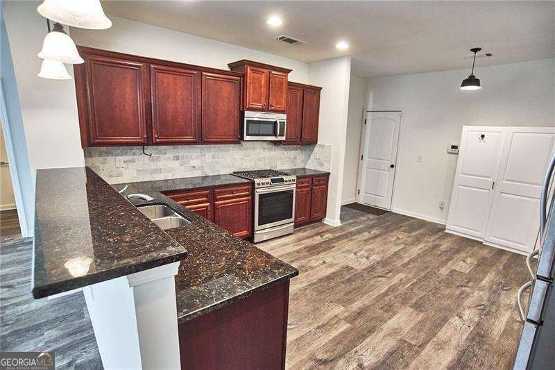 310 Woodson Way Woodstock - Photo 14