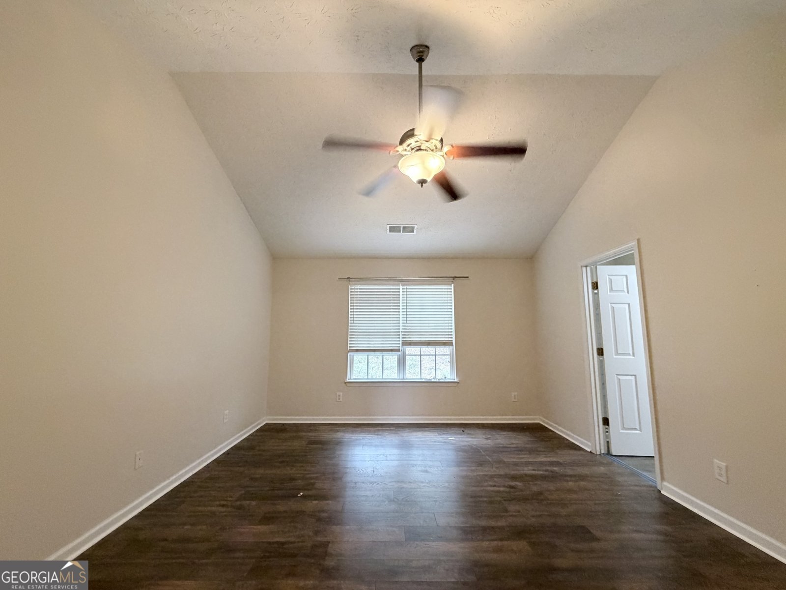 1725 Heatherton Road Dacula - Photo 8