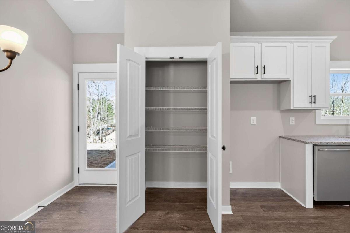 1549 Winn Road Douglasville - Photo 18