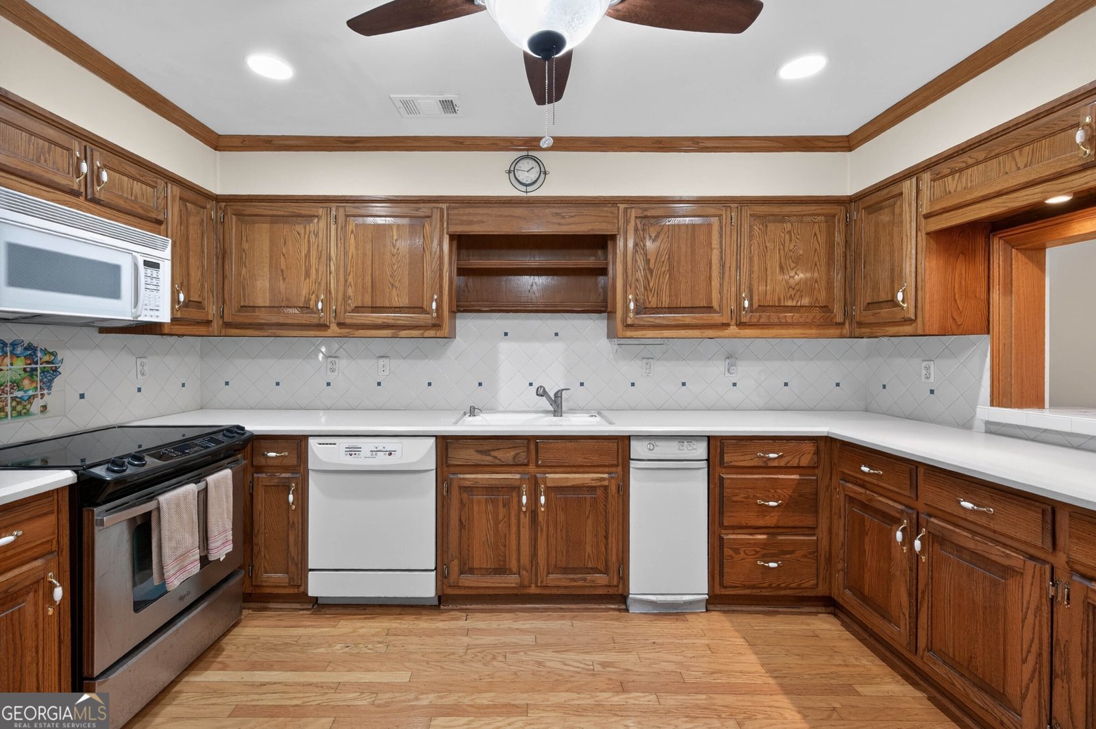 5441 Trentham Drive Dunwoody - Photo 11