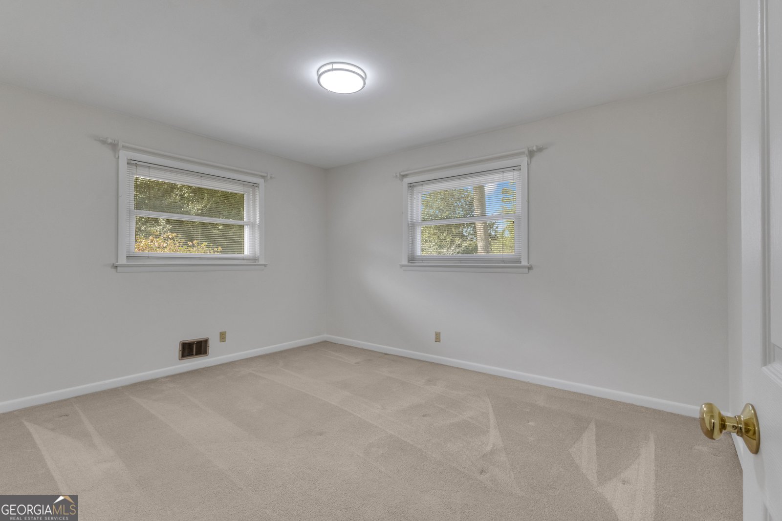 355 Circle Drive Fayetteville - Photo 14